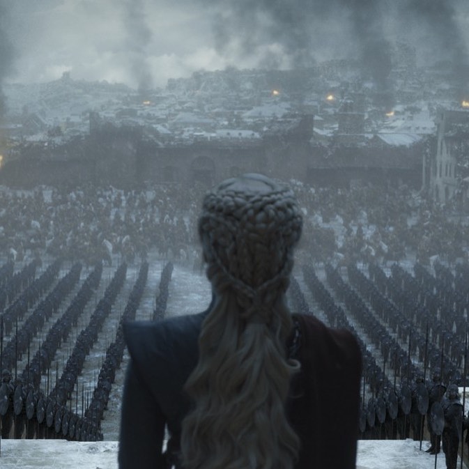Дубль два: в HBO ответили на петицию поклонников о пересъемке финала «Игры престолов»