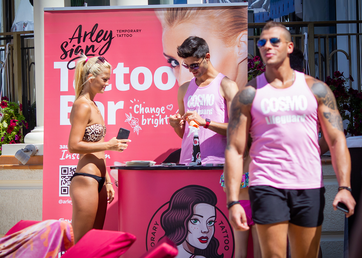 Это Одесса, детка: как прошла летняя вечеринка Cosmopolitan 20 years Summer Party