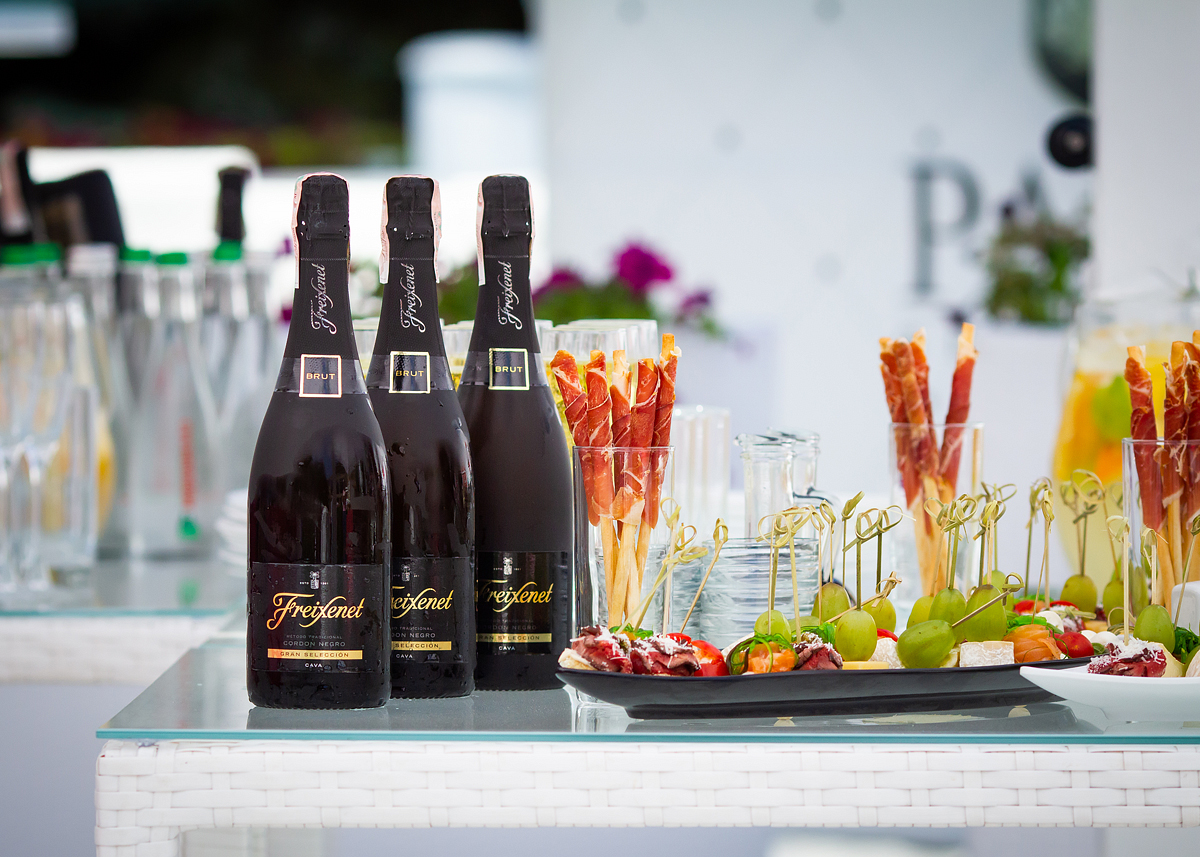 Это Одесса, детка: как прошла летняя вечеринка Cosmopolitan 20 years Summer Party