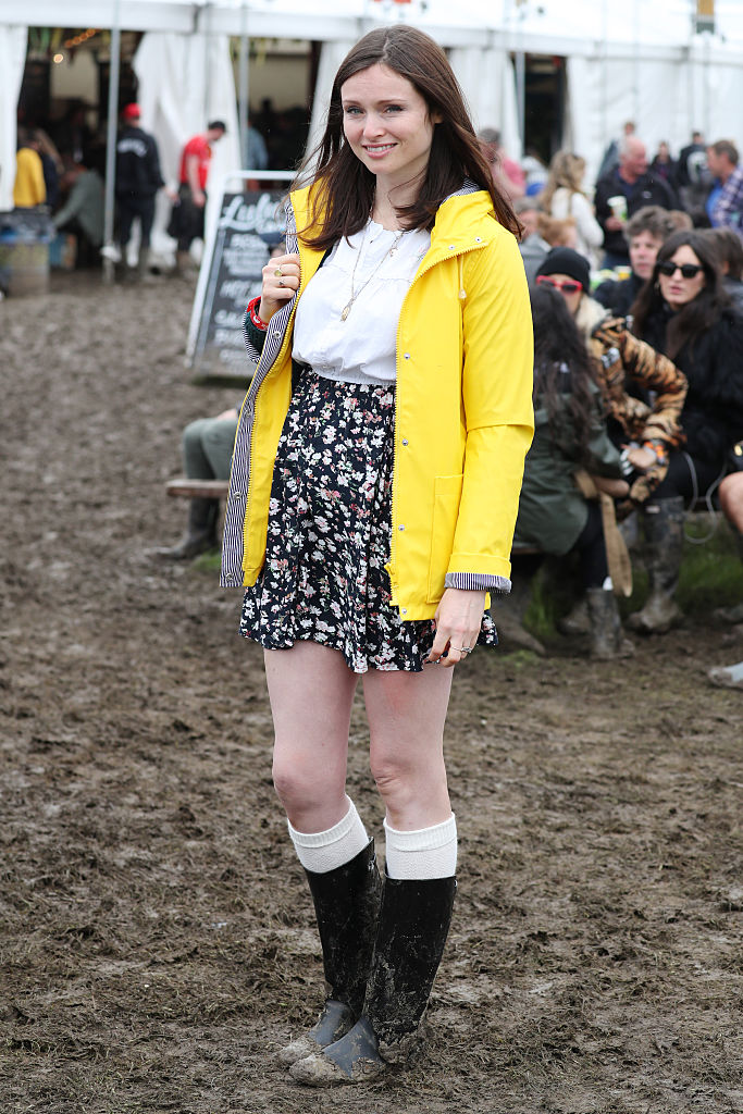 Street-style на фестивале Гластонбери: нормкор и резиновые сапоги