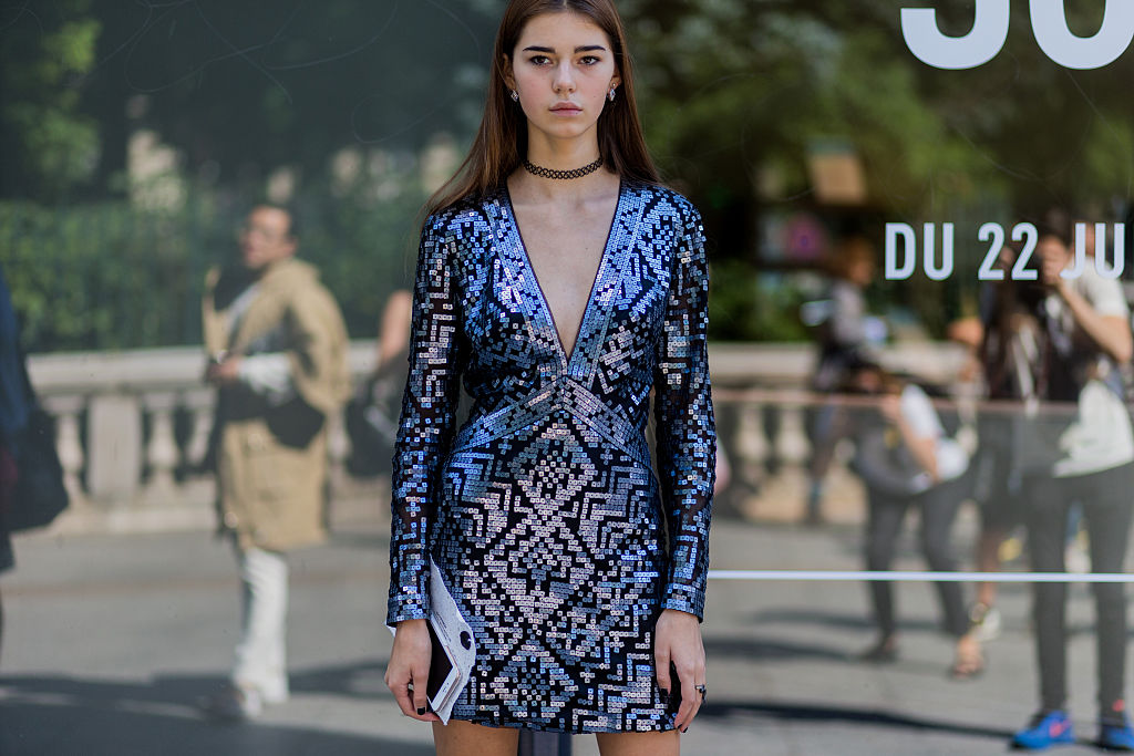 Street-style тренд: цвет металлик