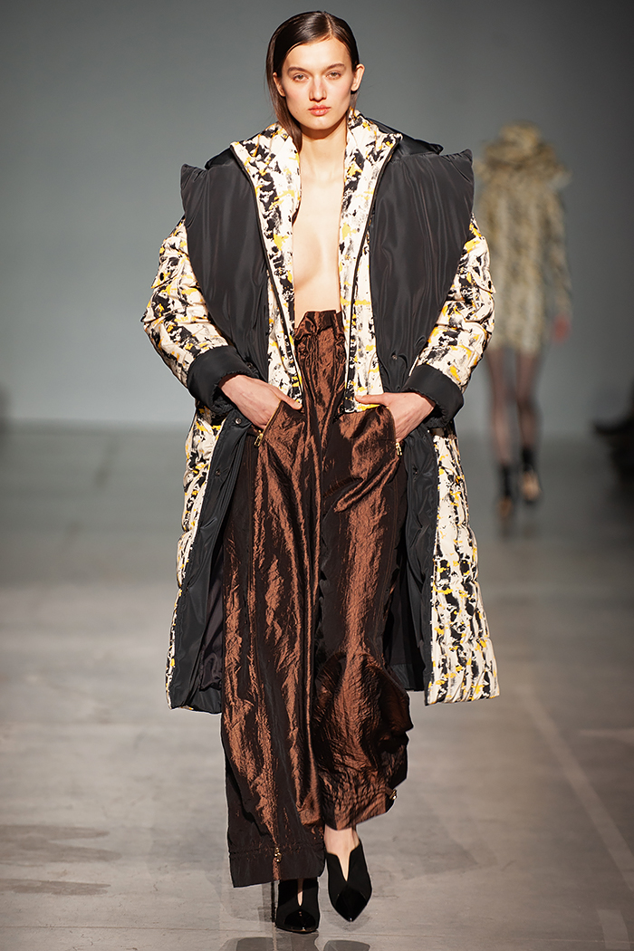 Увидеть все: самые откровенные образы третьего и четвертого дней Ukrainian Fashion Week