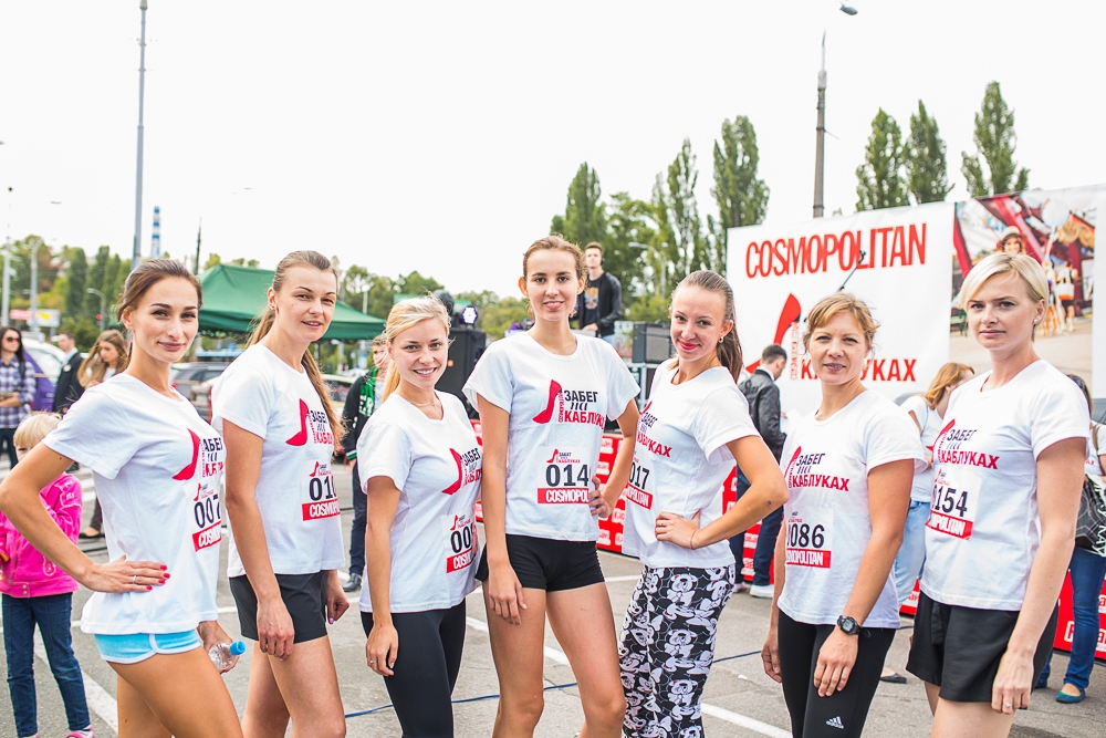 В Киеве состоялся финал проекта Cosmopolitan Забег на каблуках