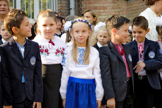 1 сентября 2019 года: поздравления на русском и украинском языке