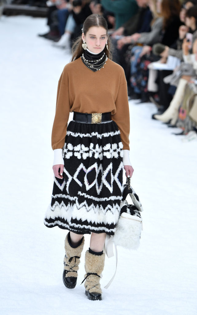 Chanel представил последнюю коллекцию под руководством Карла Лагерфельда