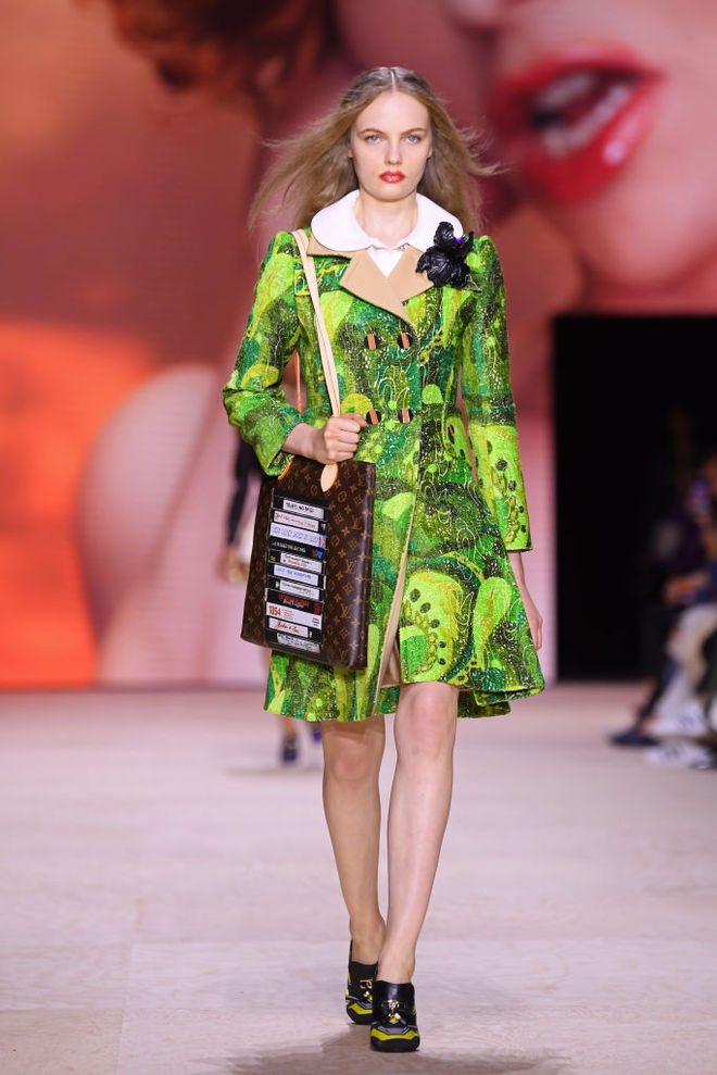 Джастін Тімберлейк, Джессіка Біл, Катрін Деньов на показі Louis Vuitton SS20
