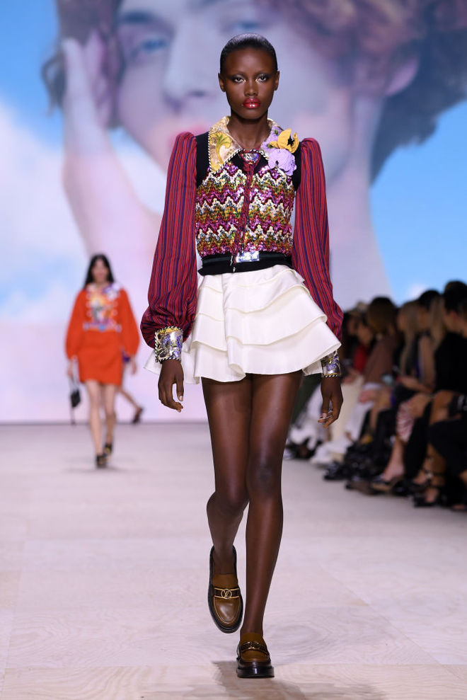 Джастін Тімберлейк, Джессіка Біл, Катрін Деньов на показі Louis Vuitton SS20