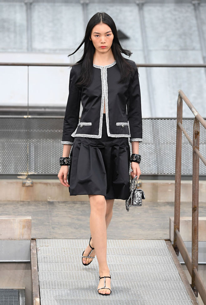 Джиджи Хадід врятувала показ Chanel SS20 від скандалу