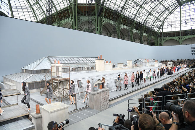 Джиджи Хадід врятувала показ Chanel SS20 від скандалу