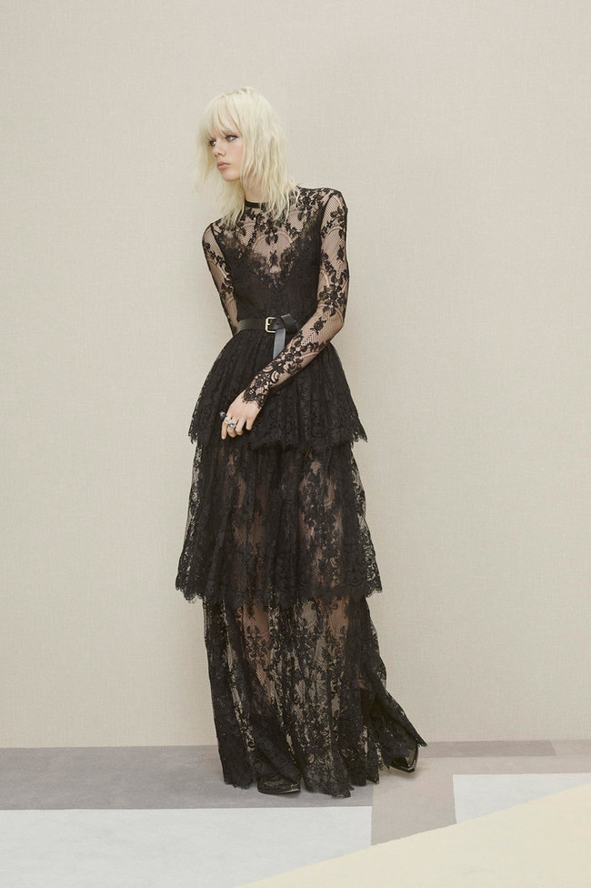 Элегантный комфорт в новом лукбуке Elie Saab