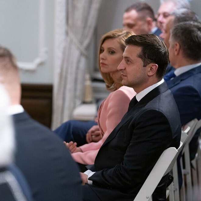 Елена Зеленская прибыла в Америку. Разбираем образ первой леди Украины