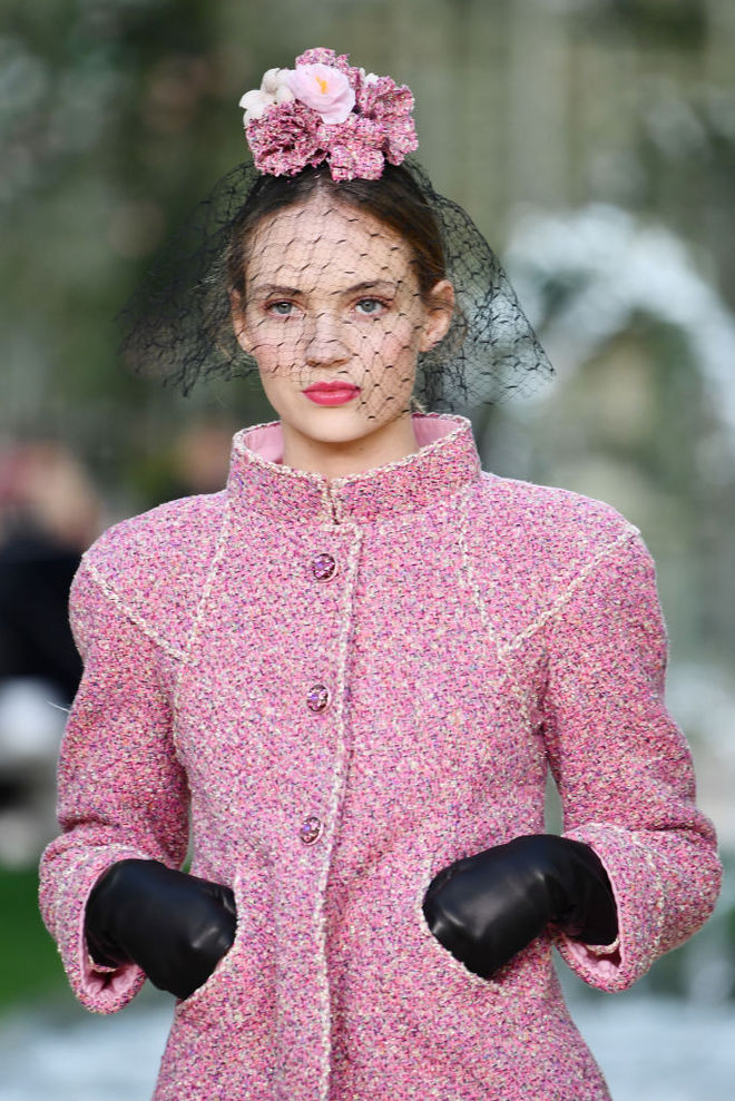 Французская роскошь: показ Chanel Haute Couture весна-лето 2018