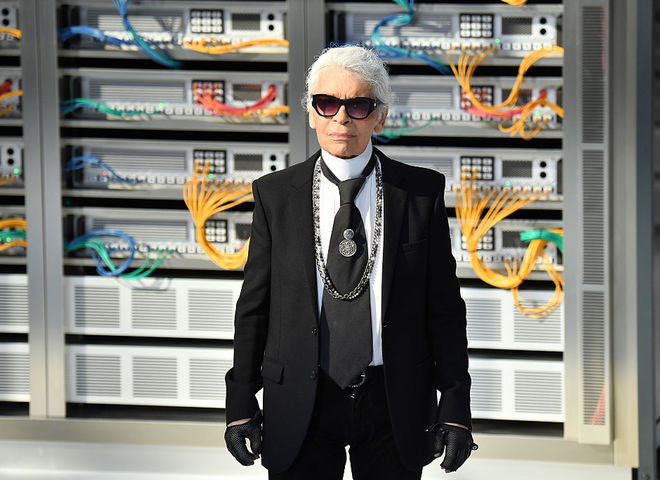 Известно, кто стал креативным директором Chanel после смерти Карла Лагерфельда