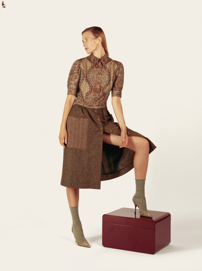 Как должна выглядеть современная женщина: лукбук Victoria Gres FW`18-19