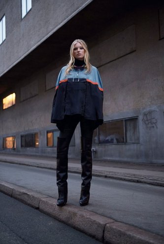 Как носить один цвет: 3 важных урока от модного дома Givenchy