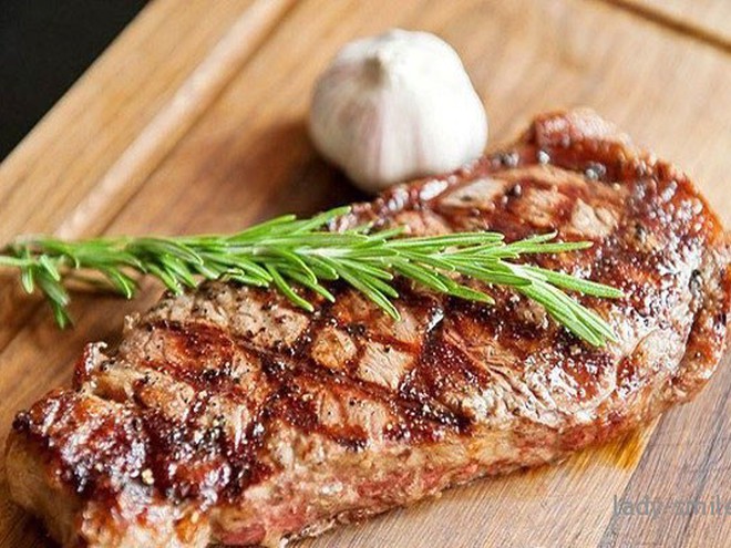 Как правильно выбрать мясо для стейка?