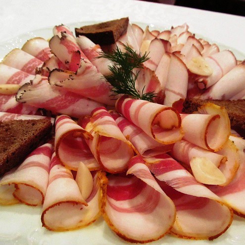 Как засолить вкусное сало? Способы засолки сала в домашних условиях