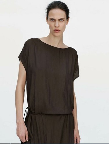 Красные акценты в новой коллекции Zara (фото)