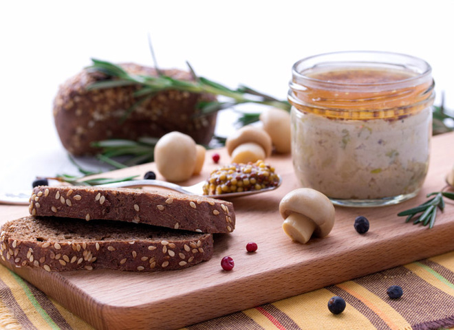 Куриный паштет: рецепт с грибами