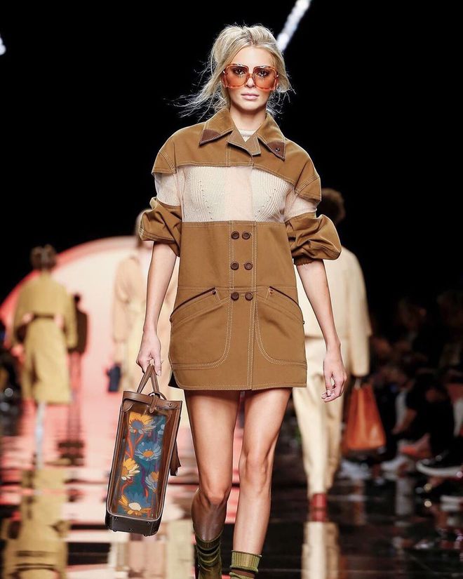 Max Mara, Emporio Armani и Fendi – модные показы второго дня Недели моды в Милане 2019