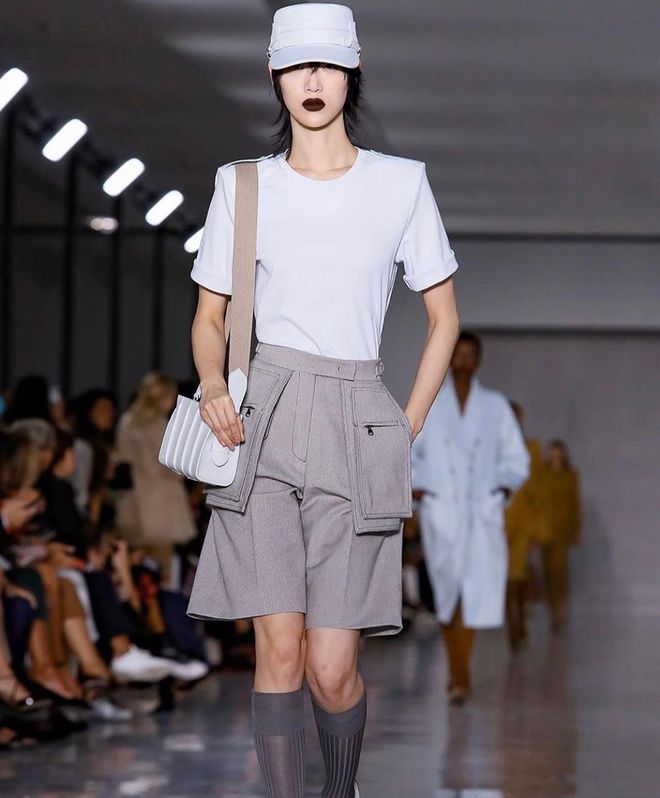Max Mara, Emporio Armani и Fendi – модные показы второго дня Недели моды в Милане 2019