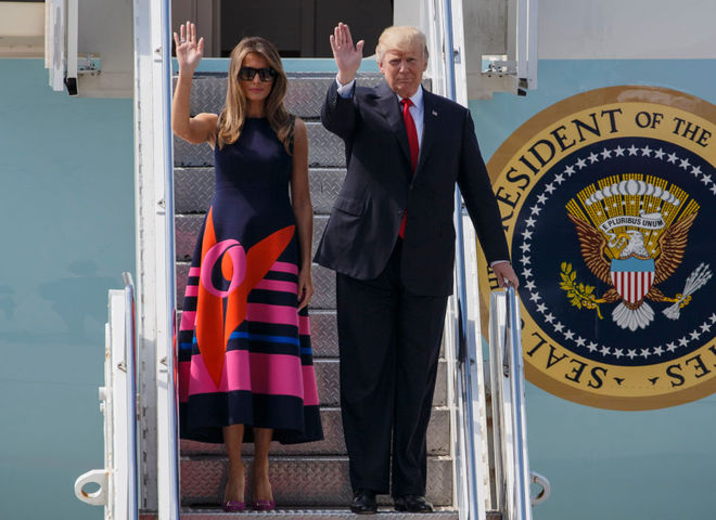 Мелания Трамп надела яркое платье от Delpozo (фото)