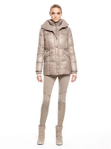 Модні пуховики: зима 2013-2014 очима Donna Karan