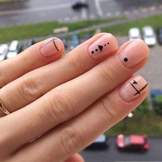 Модный маникюр для коротких ногтей 2019