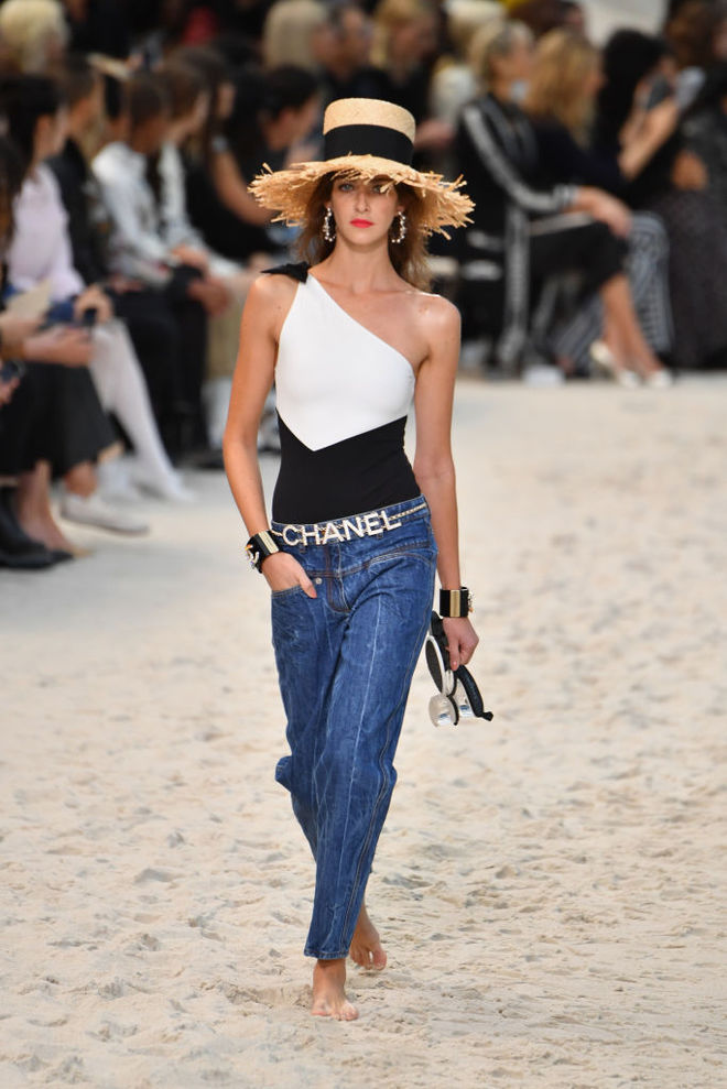 Морской бриз: новая коллекция Chanel весна-лето 2019