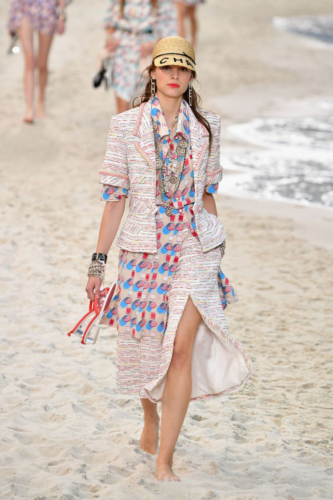 Морской бриз: новая коллекция Chanel весна-лето 2019