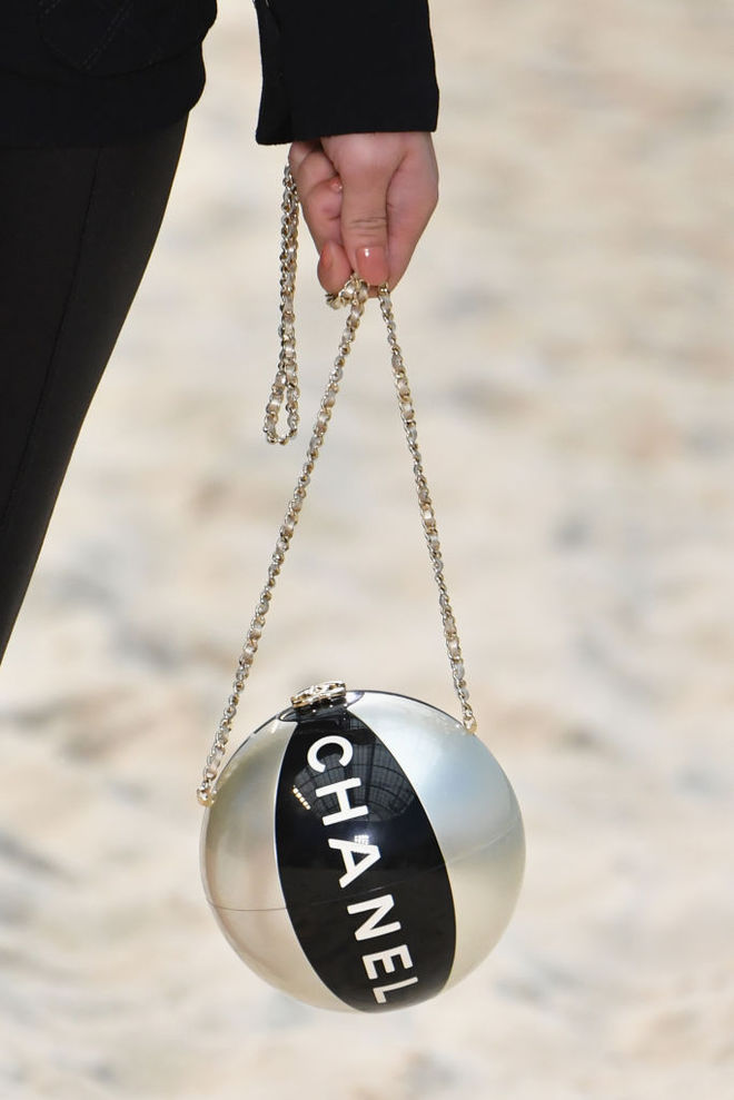 Морской бриз: новая коллекция Chanel весна-лето 2019