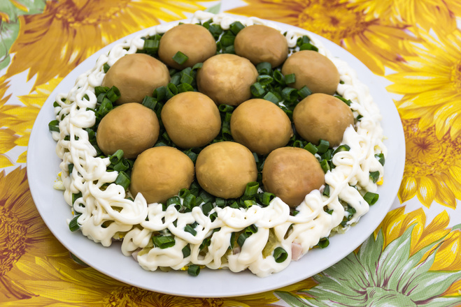 Рецепты на Пасху: ТОП-7 вкусных салатов