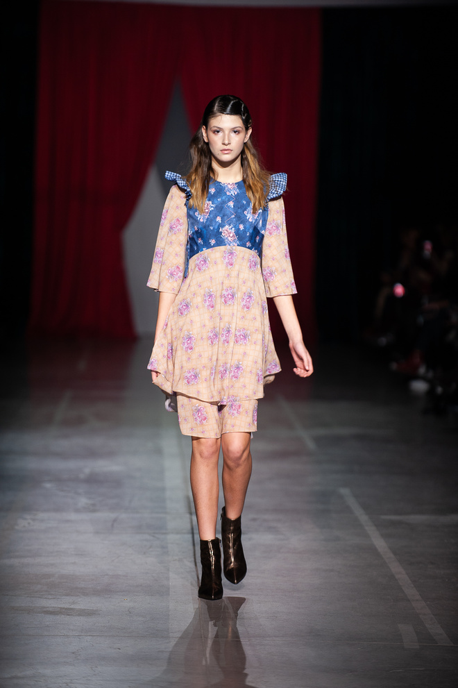 UFW FW19-20: показ DARJA DONEZZ