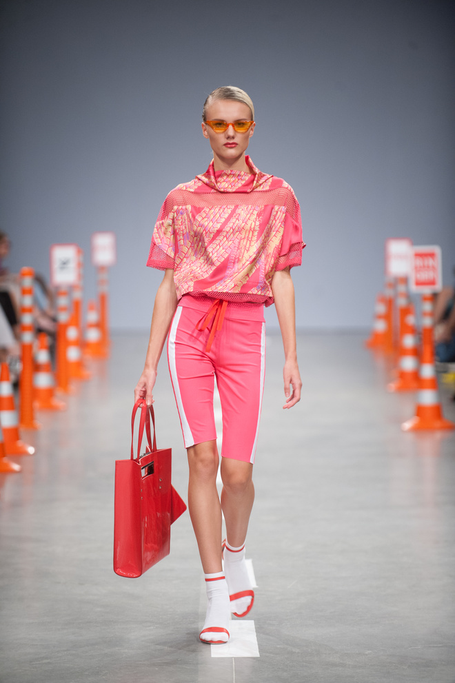Ukrainian Fashion Week SS19: коллекция VOROZHBYT&ZEMSKOVA