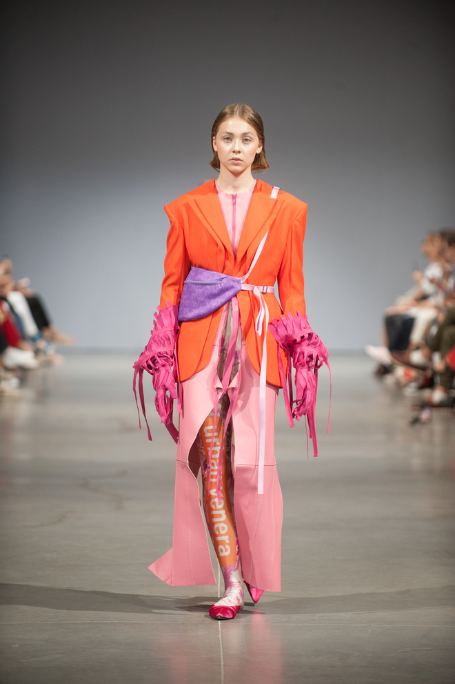 Ukrainian Fashion Week SS19: показ YELIZAVETA VOLOSOVSKA