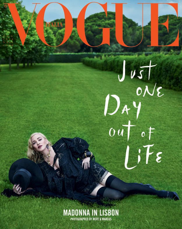 В честь 60-летия: Мадонна снялась в чувственной фотосъемке для Vogue