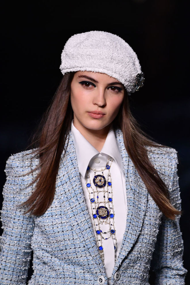 В морском стиле: круизная коллекция Chanel 2018/2019