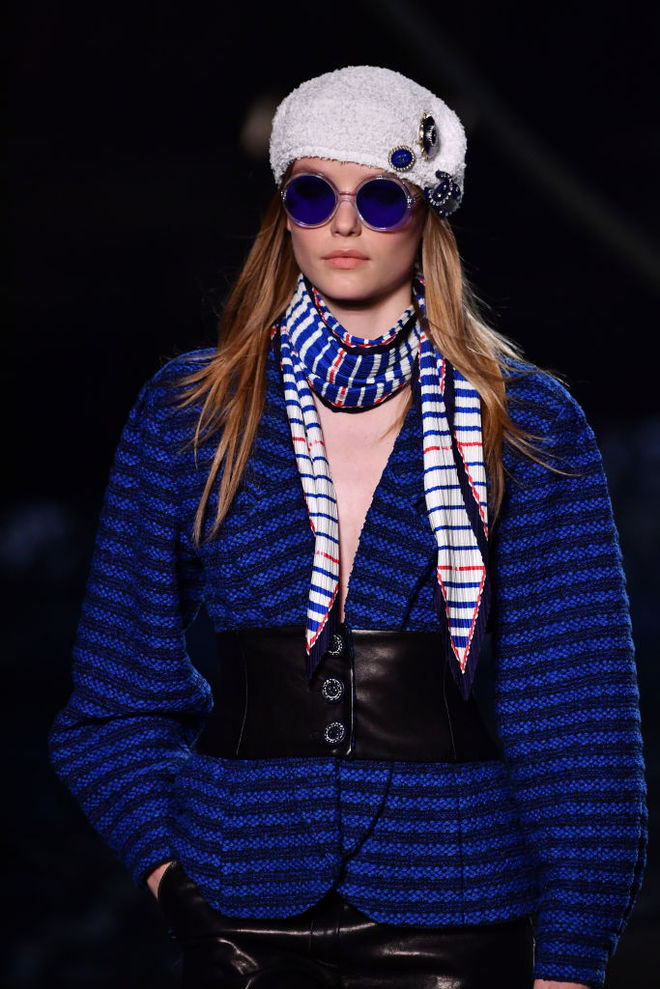 В морском стиле: круизная коллекция Chanel 2018/2019