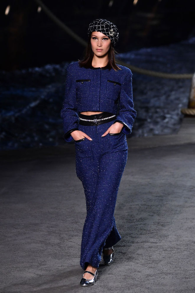 В морском стиле: круизная коллекция Chanel 2018/2019