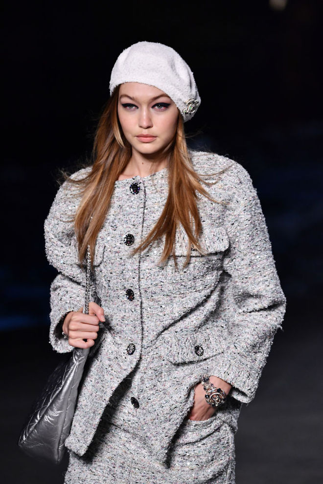 В морском стиле: круизная коллекция Chanel 2018/2019