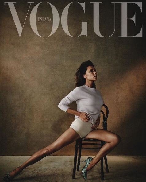 Во всей красе: Виктория Бекхэм снялась в нежной съемке для Vogue Spain