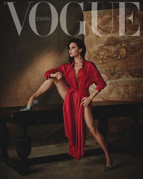 Во всей красе: Виктория Бекхэм снялась в нежной съемке для Vogue Spain